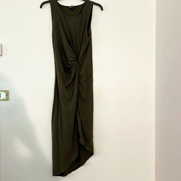 Express hunter green asymmetrical dress with ruching accent size small - Picture 1 of 4